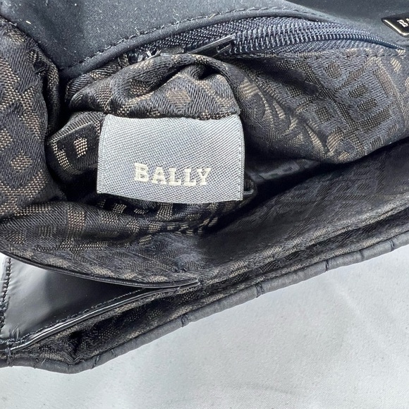 Vintage Bally Black Quilted Nylon & Leather Shoulder Bag Made in Italy - Picture 10 of 14